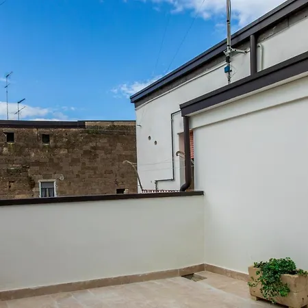 Piazza San Giovanni - Essenze Della Murgia Frühstückspension 3*