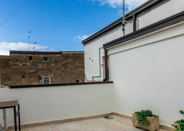 Piazza San Giovanni - Essenze Della Murgia Bed & Breakfast 3*