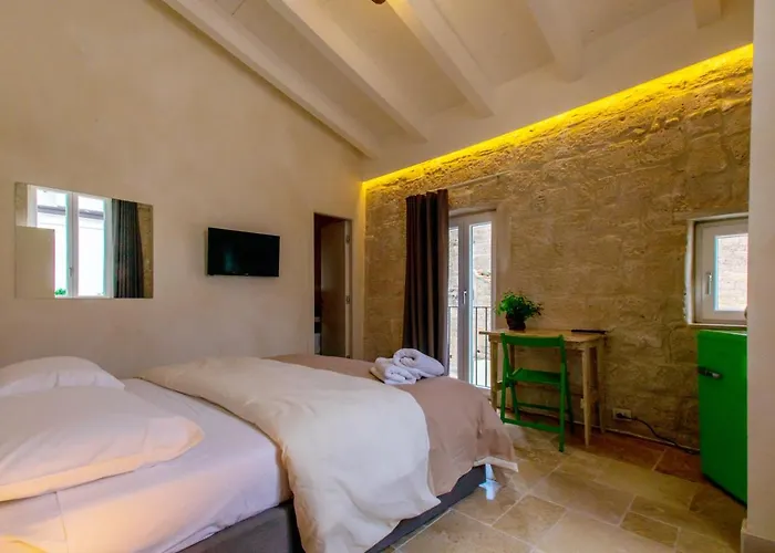 Piazza San Giovanni - Essenze Della Murgia 3* Altamura